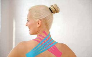 Kinesio taping pour l'ostéochondrose de la colonne cervicale : avis Kinesio taping du cou